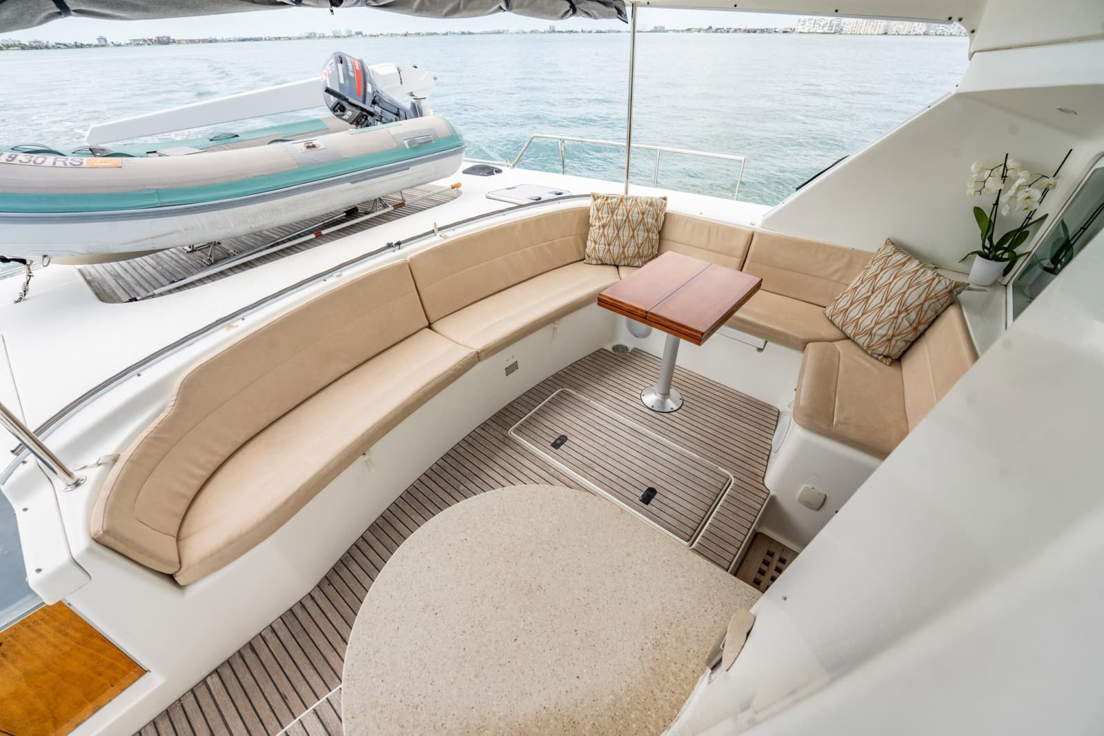 2005 Lagoon Power 43 - Photo 18