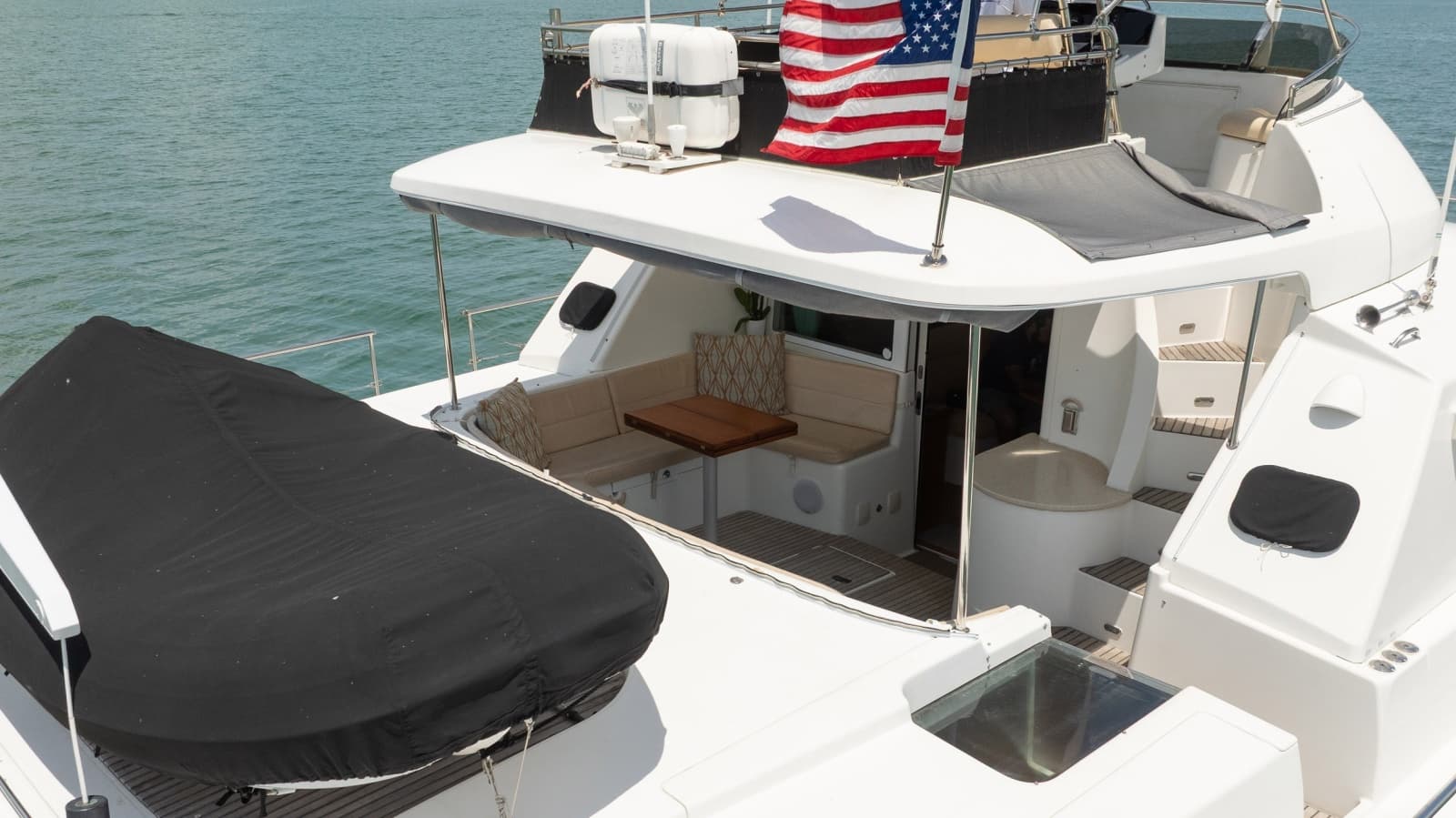 2005 Lagoon Power 43 - Photo 10