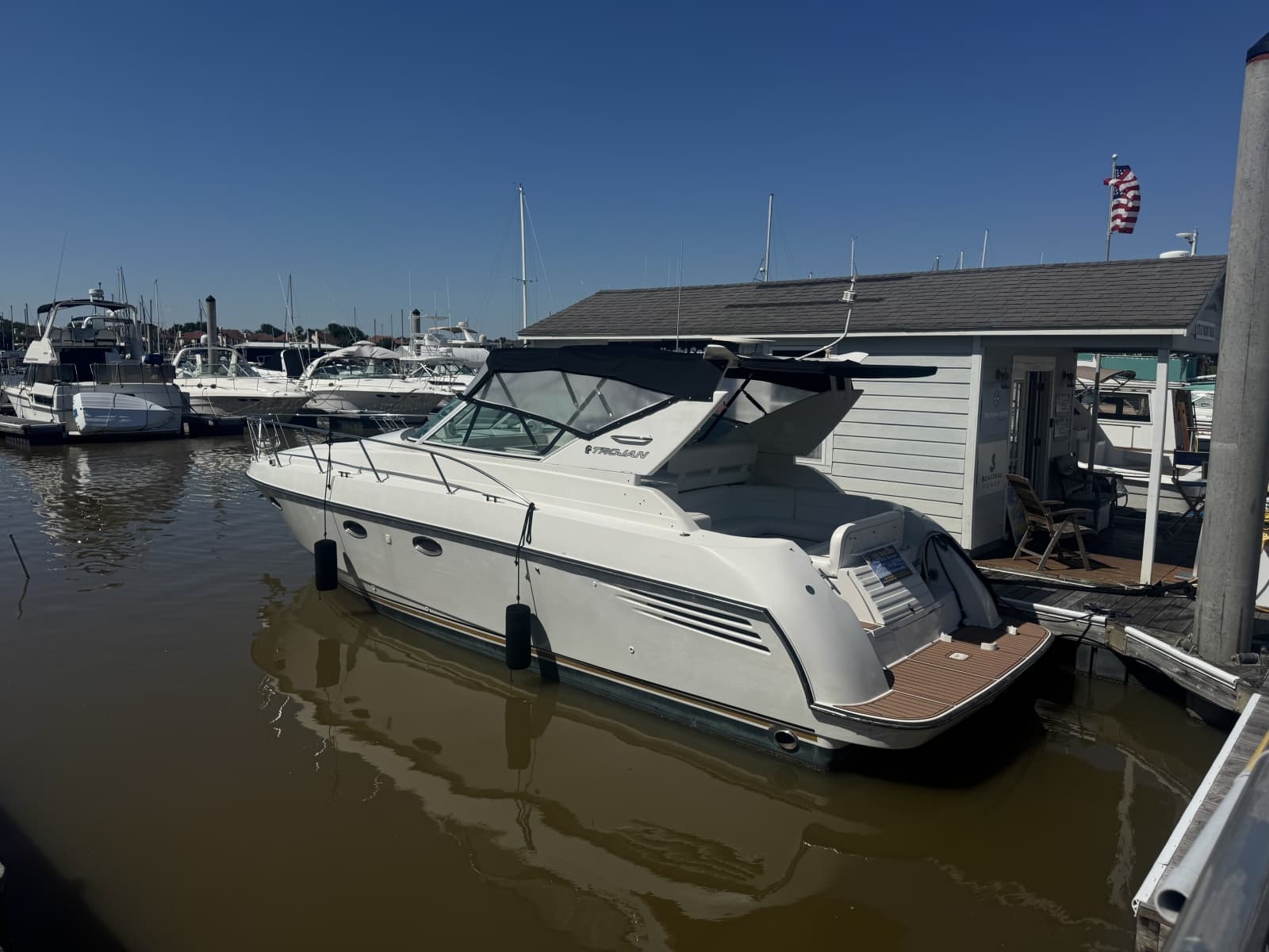 1995 Trojan 350 Express - Photo 3