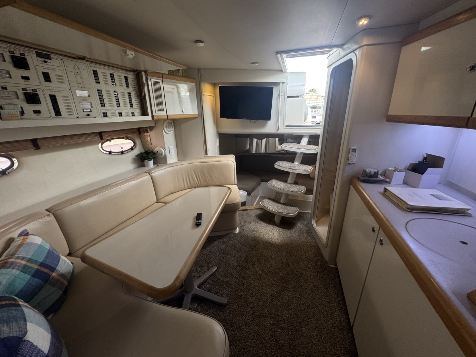 1995 Trojan 350 Express - Photo 31