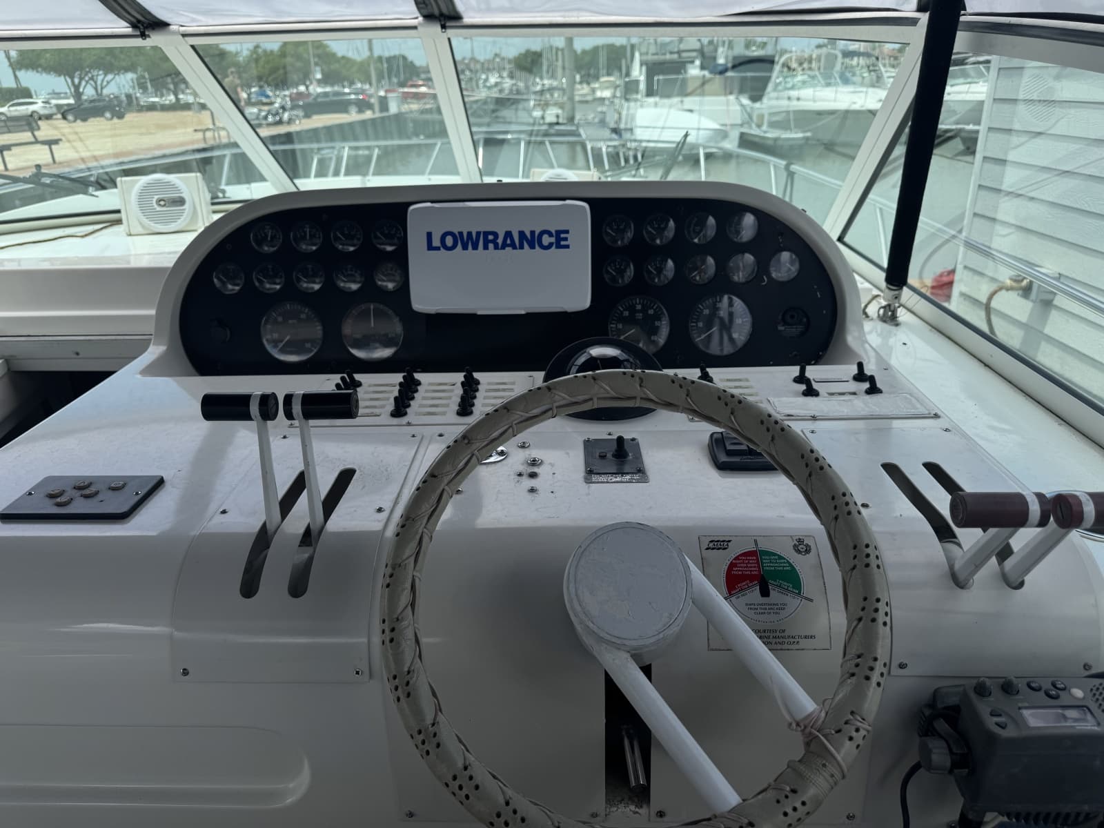 1995 Trojan 350 Express - Photo 15