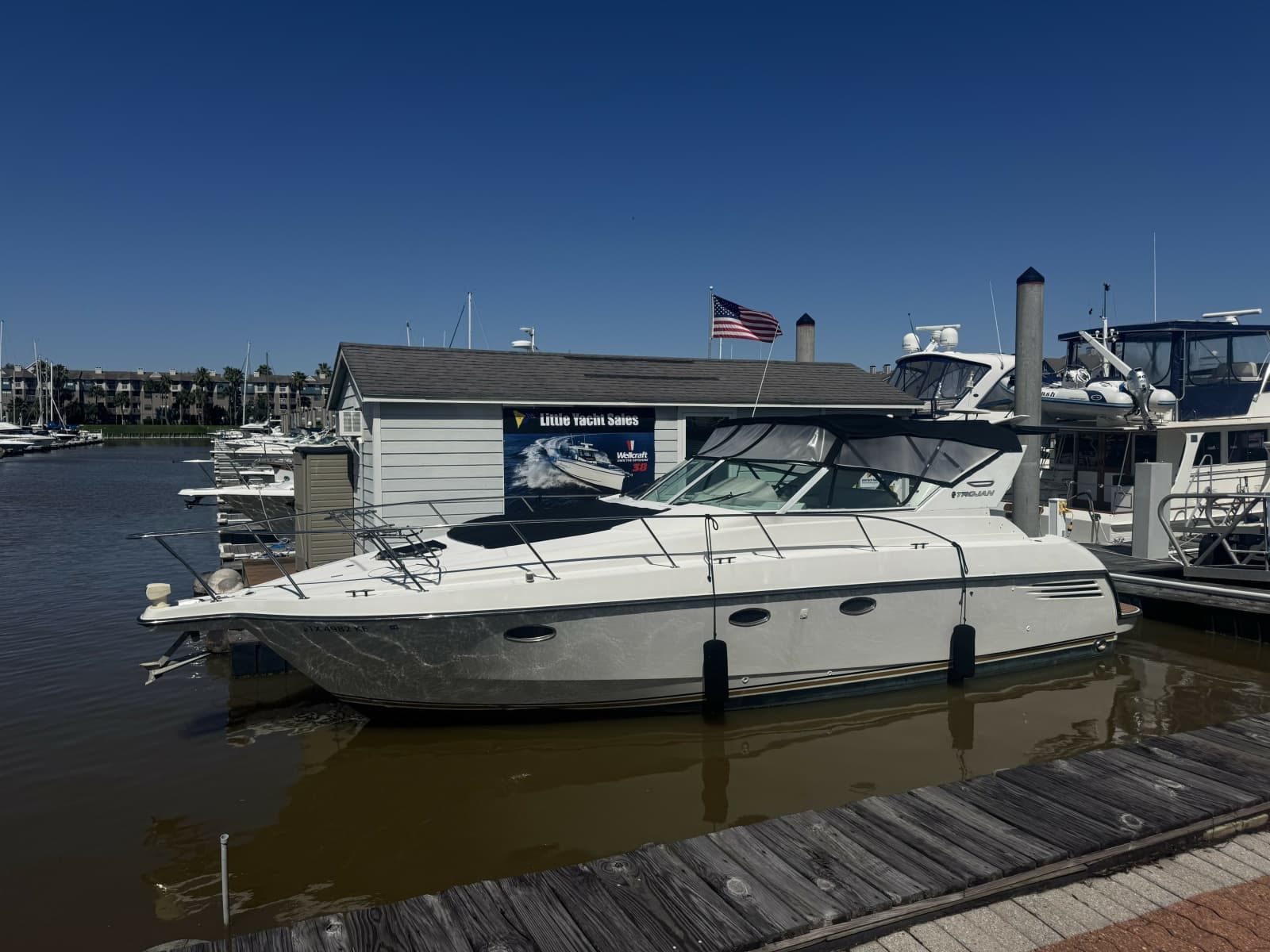 1995 Trojan 350 Express - Photo 1