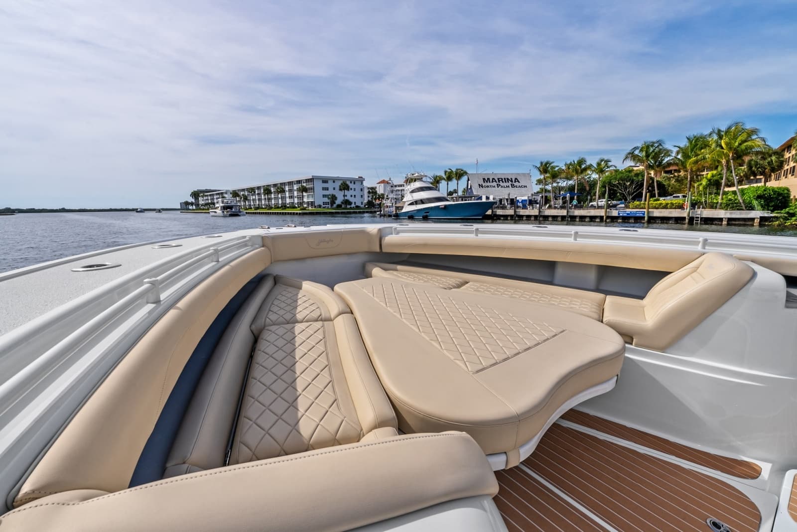 2024 Yellowfin 54 Offshore - Photo 20