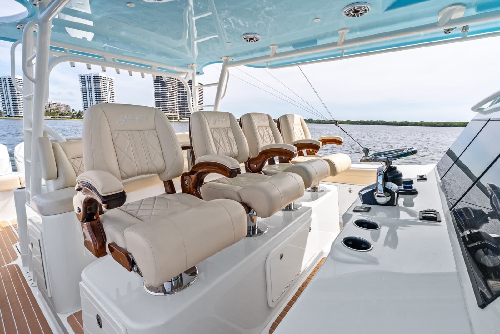 2024 Yellowfin 54 Offshore - Photo 36