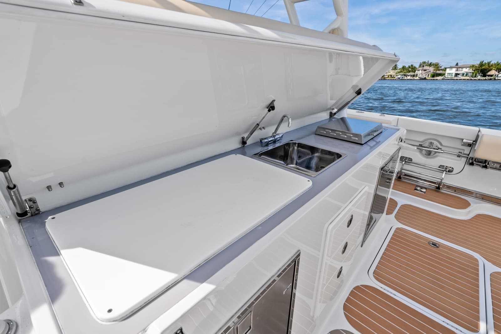 2024 Yellowfin 54 Offshore - Photo 41