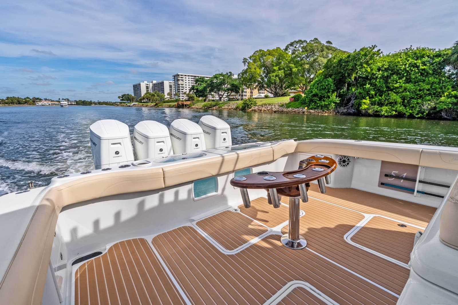 2024 Yellowfin 54 Offshore - Photo 17