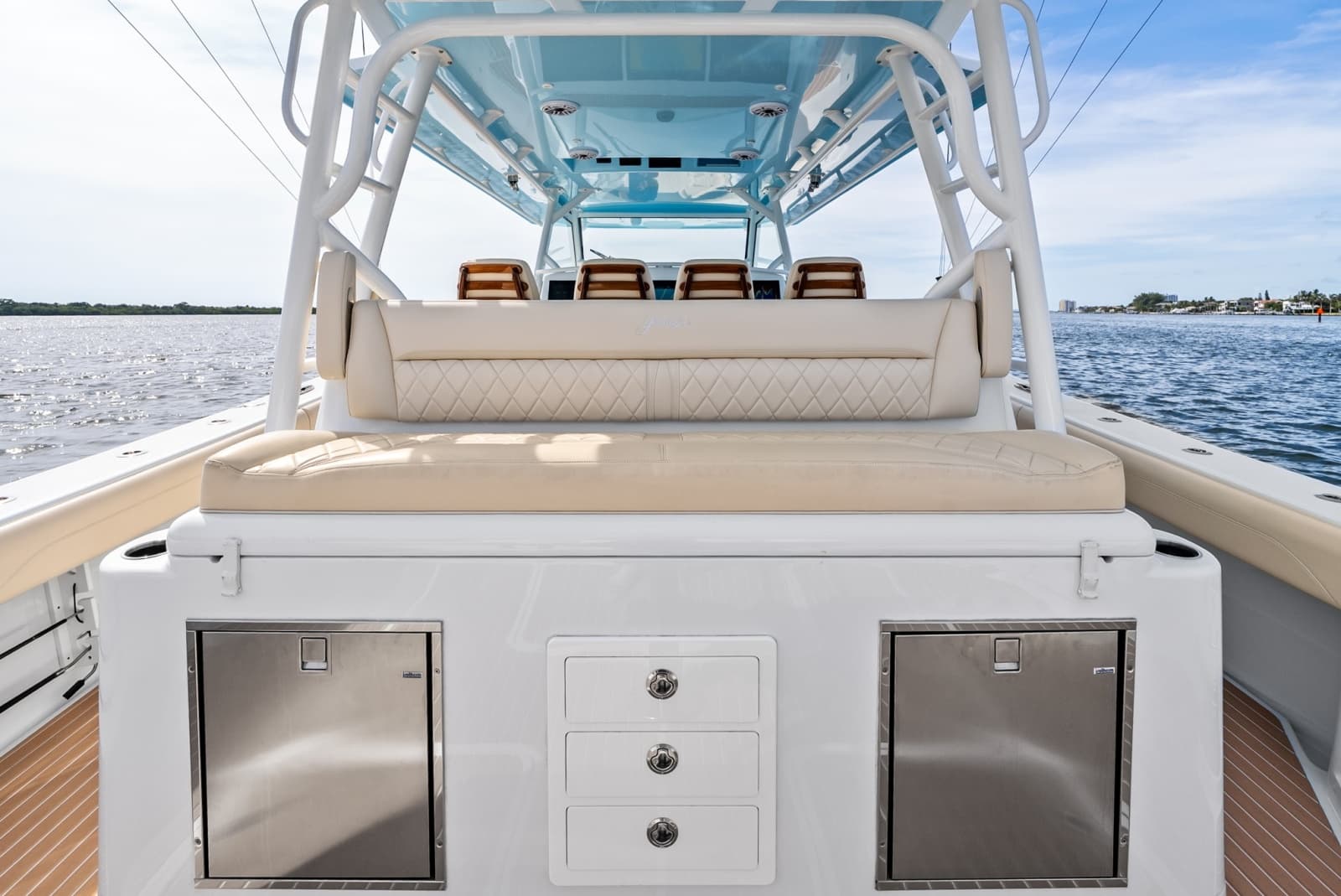 2024 Yellowfin 54 Offshore - Photo 39
