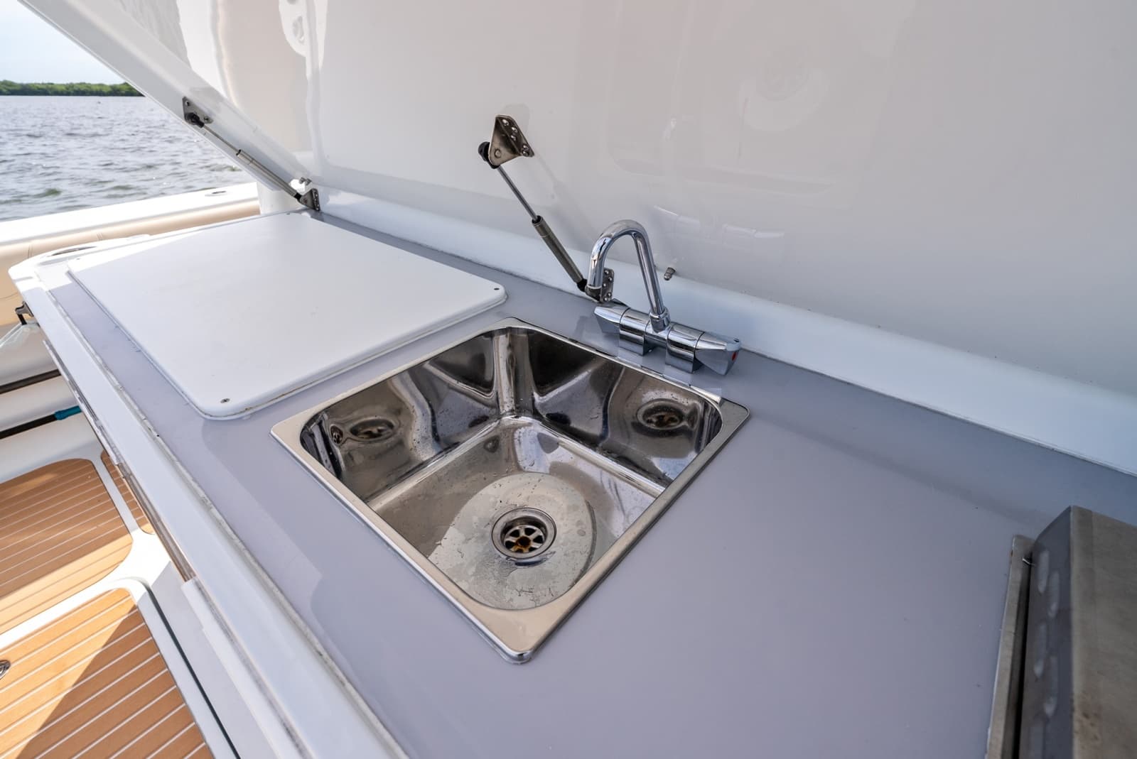 2024 Yellowfin 54 Offshore - Photo 44