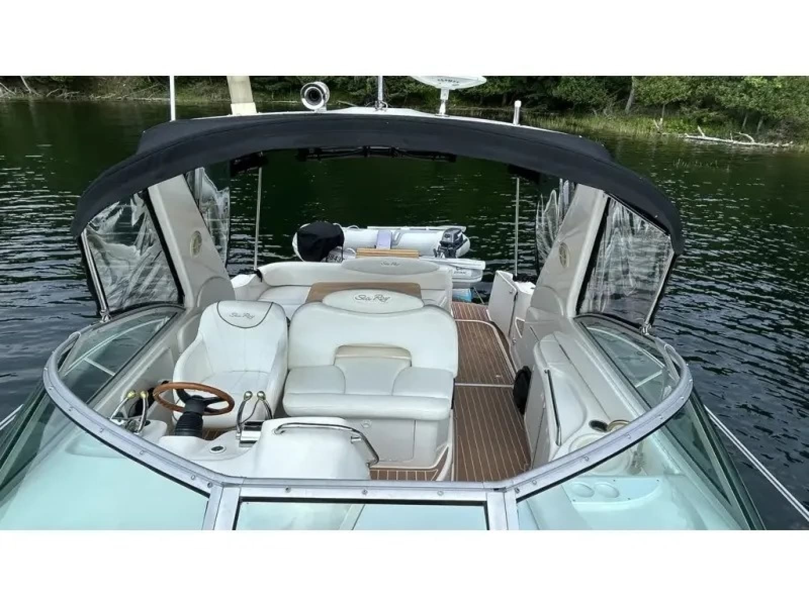 1999 Sea Ray Sundancer 340 - Photo 4
