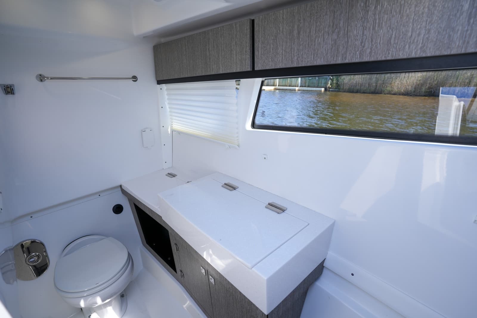 2021 Monterey 385SE Super Express - Photo 16