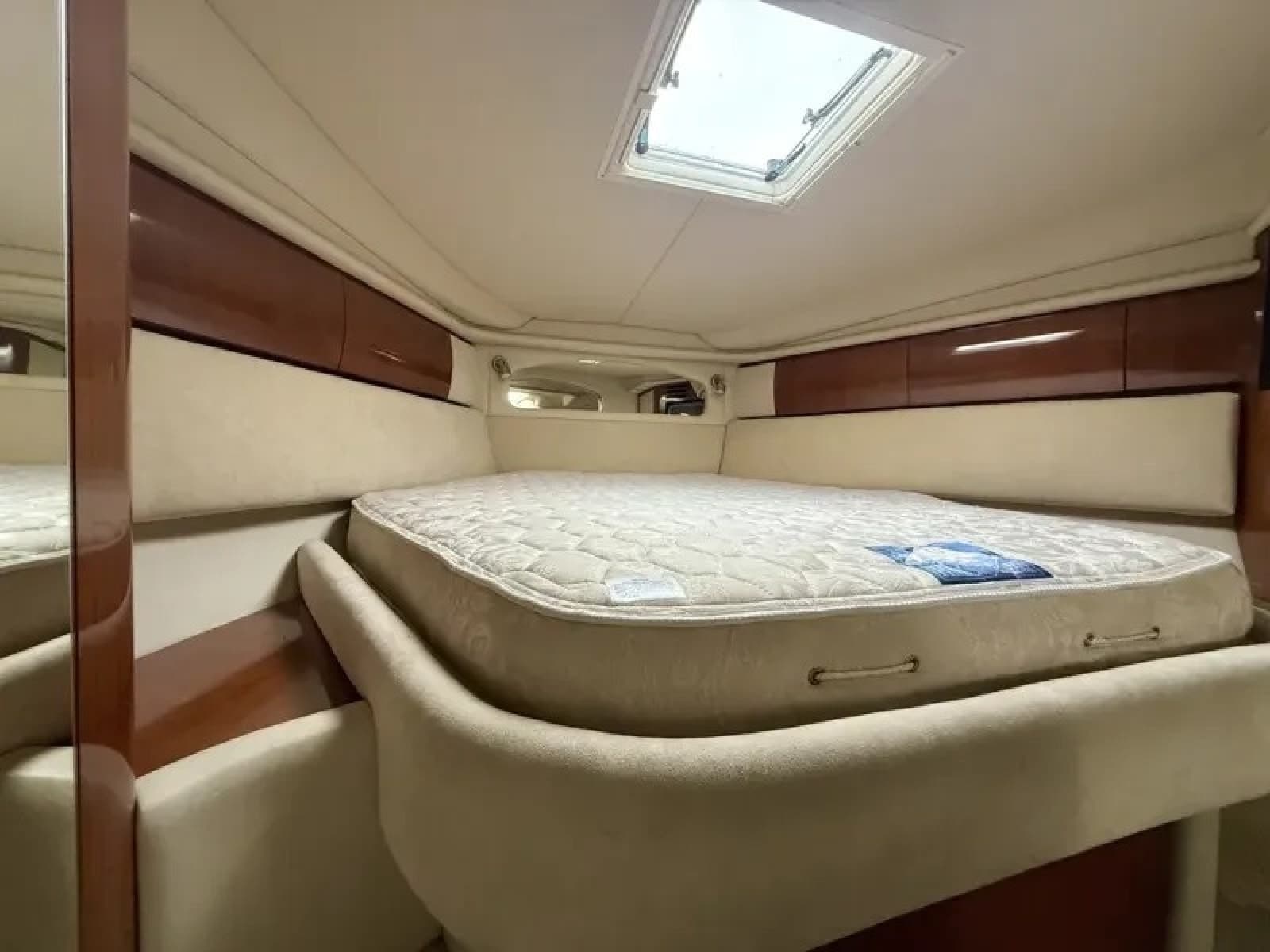 2004 Sea Ray 360 SUNDANCER - Photo 48
