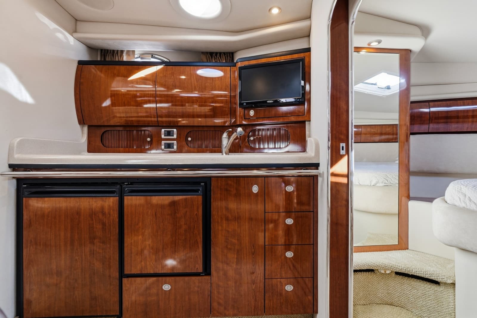 2004 Sea Ray 360 SUNDANCER - Photo 22