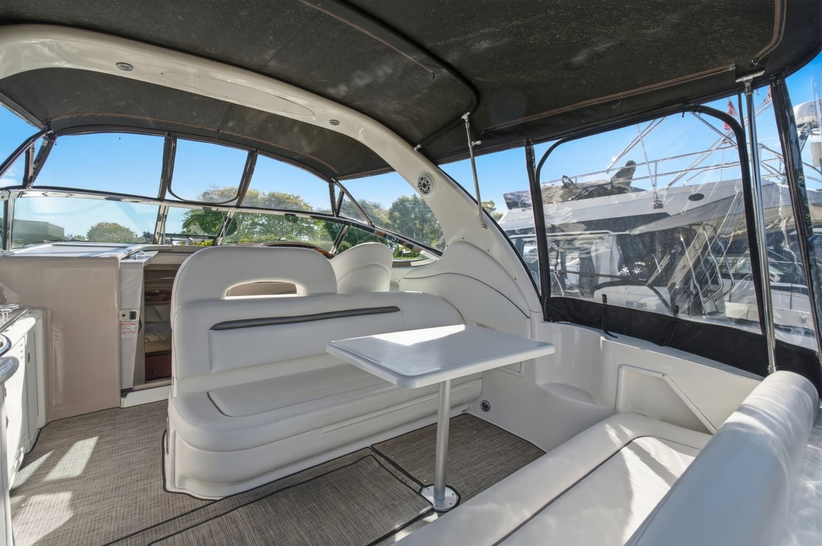 2004 Sea Ray 360 SUNDANCER - Photo 6