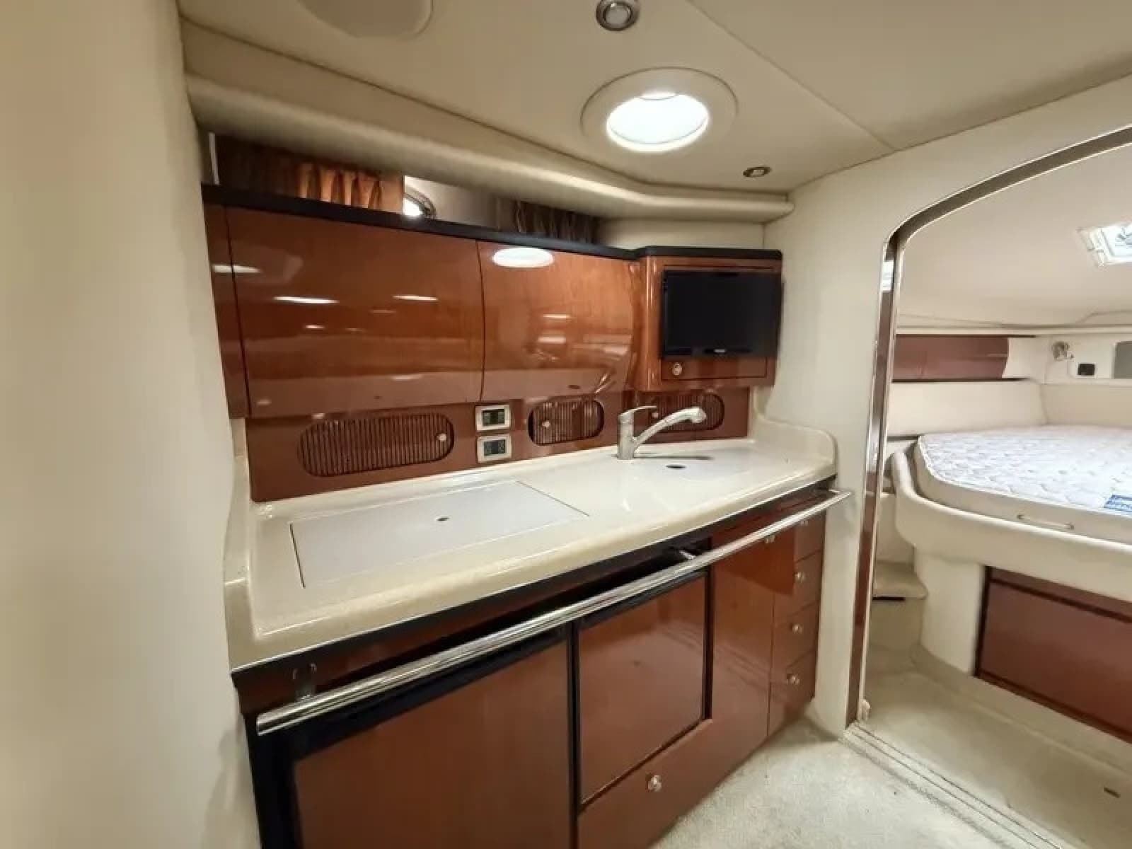2004 Sea Ray 360 SUNDANCER - Photo 41