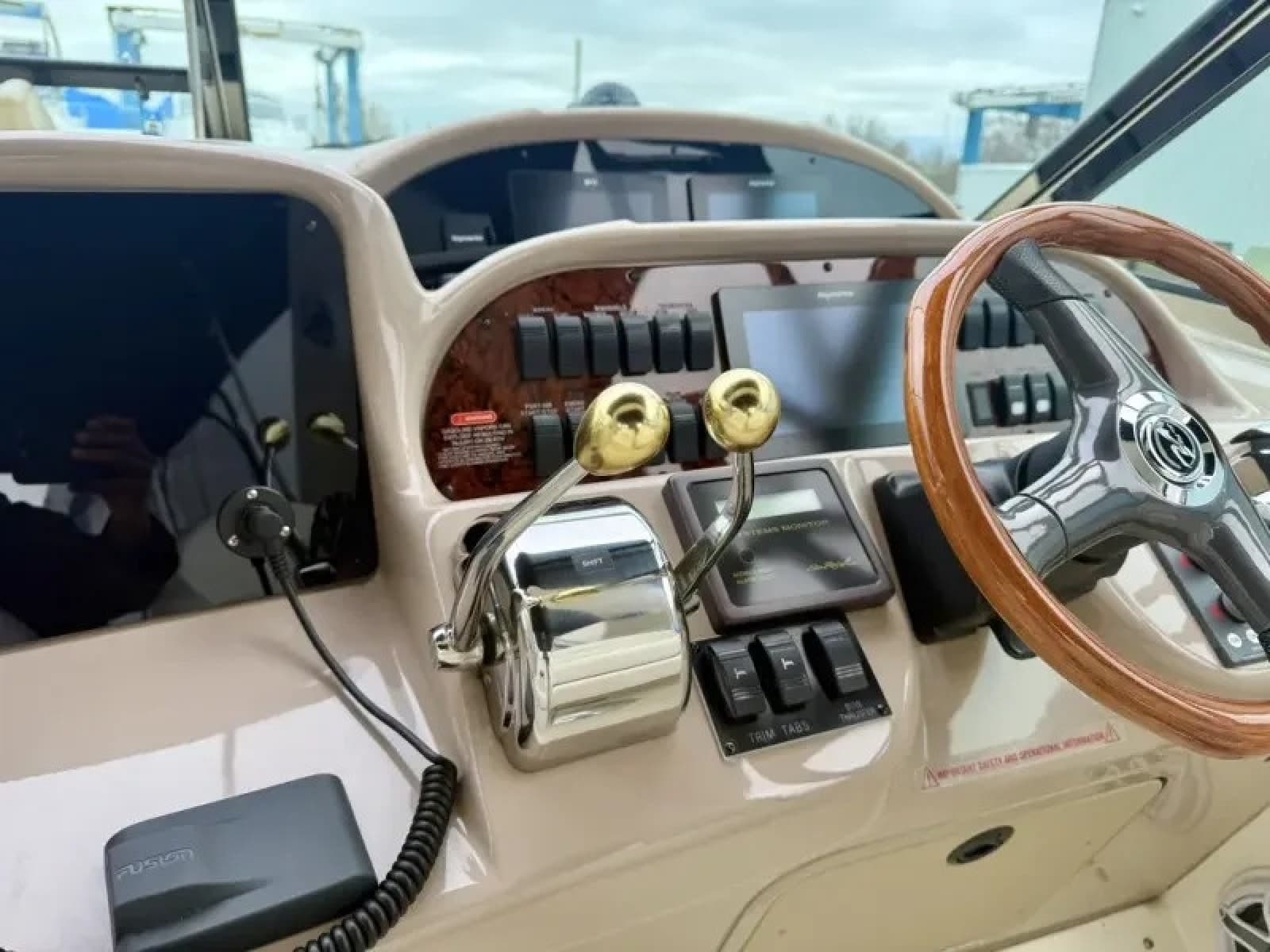 2004 Sea Ray 360 SUNDANCER - Photo 36