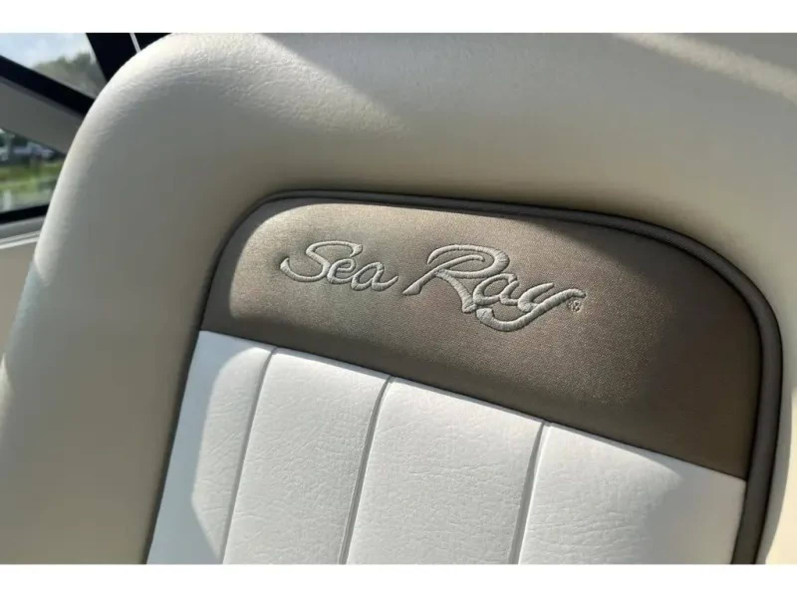 2012 Sea Ray 370 SUNDANCER - Photo 14