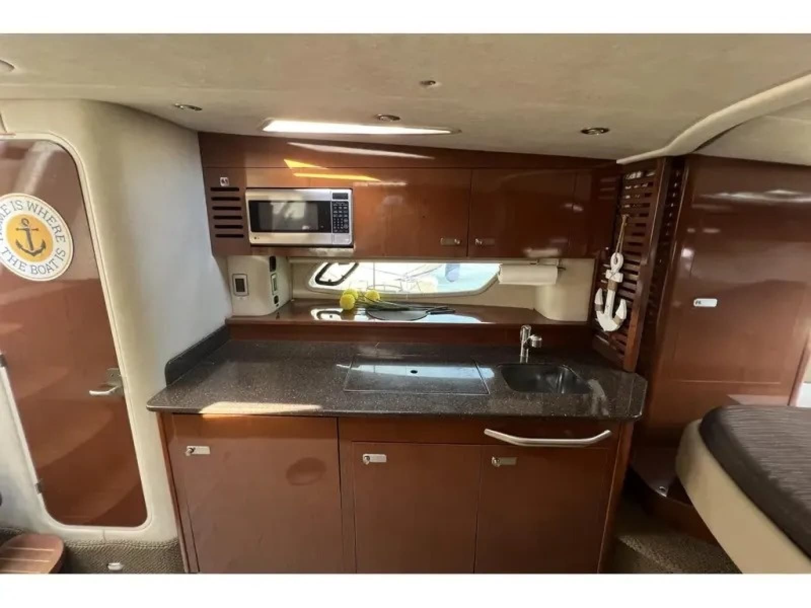 2012 Sea Ray 370 SUNDANCER - Photo 19