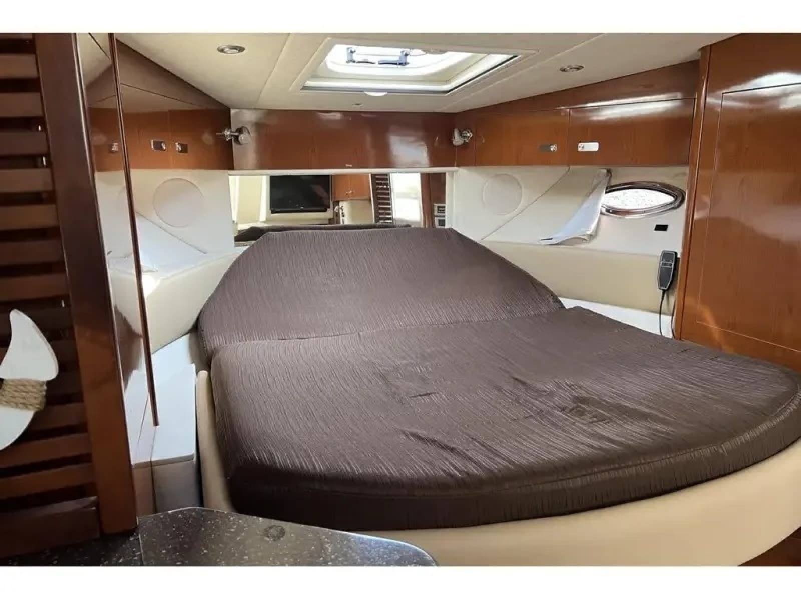 2012 Sea Ray 370 SUNDANCER - Photo 15