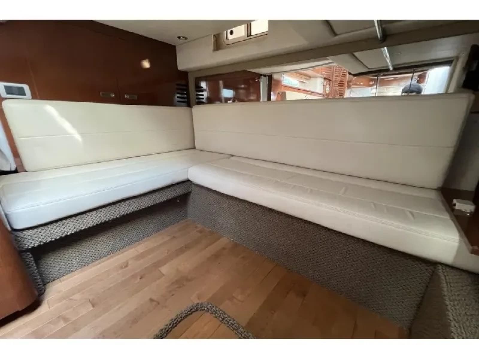 2012 Sea Ray 370 SUNDANCER - Photo 21