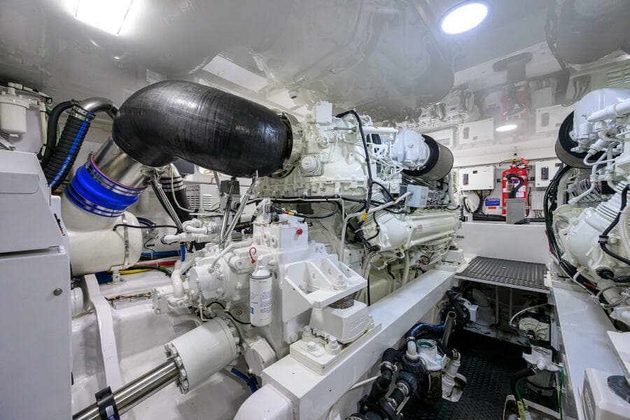 2023 Viking 64 Convertible - Photo 52
