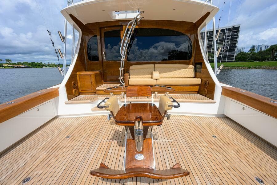 2023 Viking 64 Convertible - Photo 45
