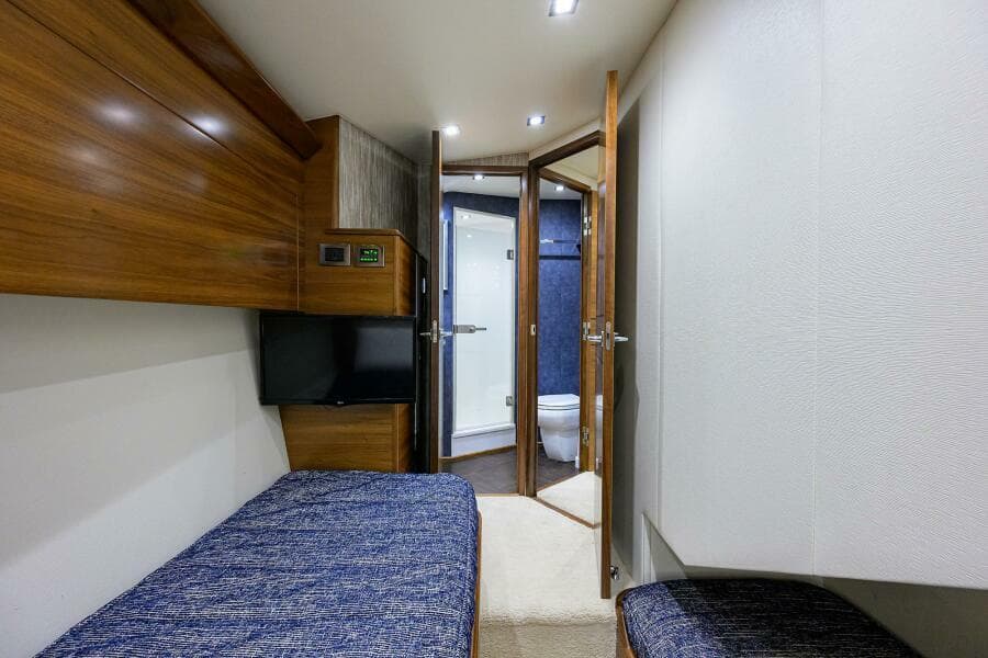 2023 Viking 64 Convertible - Photo 33