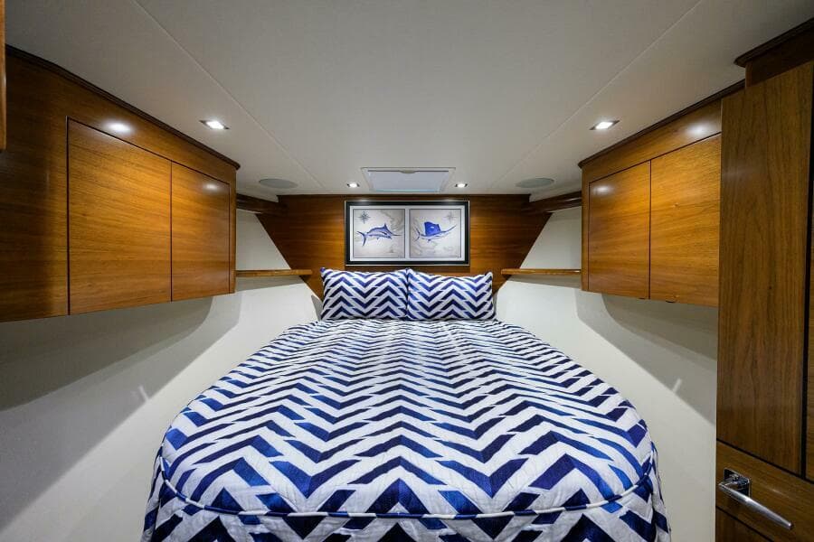 2023 Viking 64 Convertible - Photo 22