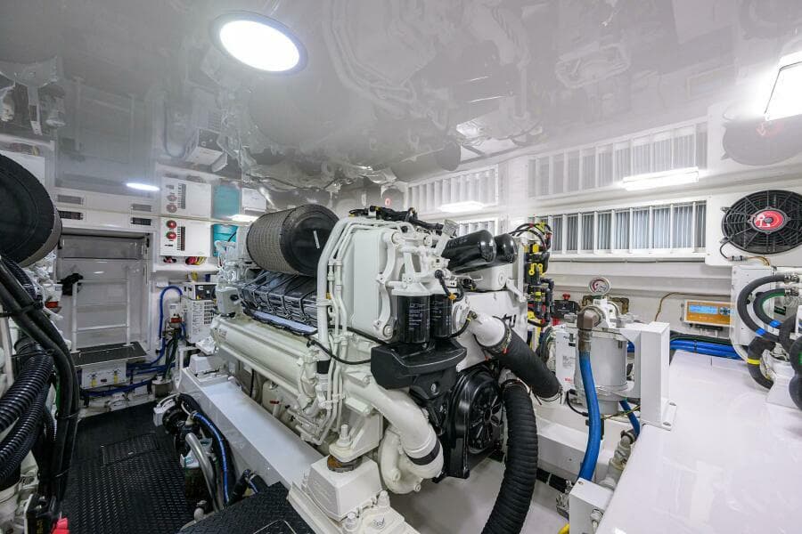 2023 Viking 64 Convertible - Photo 55
