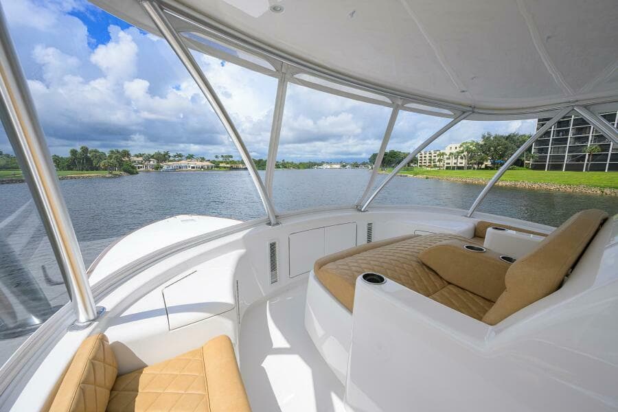 2023 Viking 64 Convertible - Photo 39