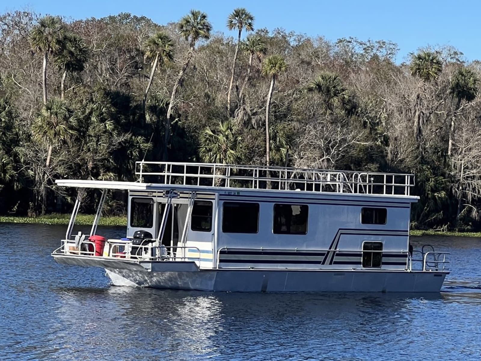 1999 Aqua Chalet 4614 - Photo 1