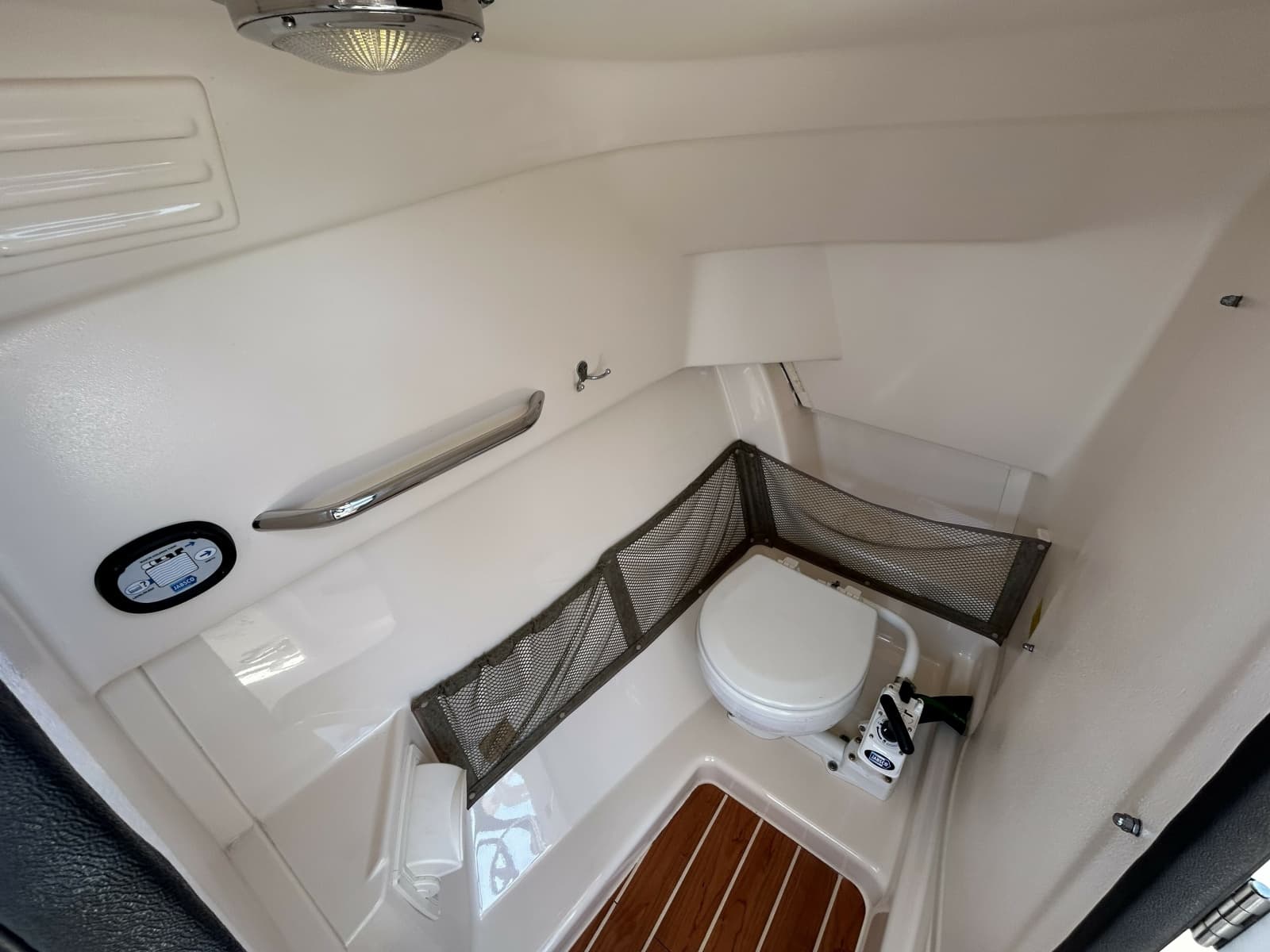 2016 Grady-White 255 Freedom - Photo 13
