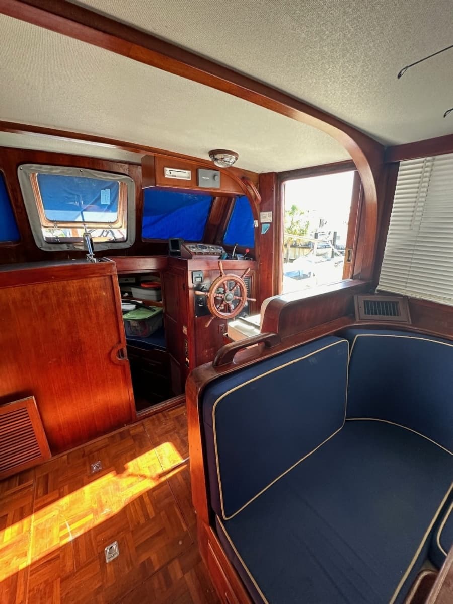 1981 Albin 36 Double Cabin - Photo 24