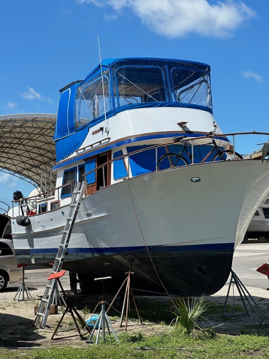 1981 Albin 36 Double Cabin - Photo 2