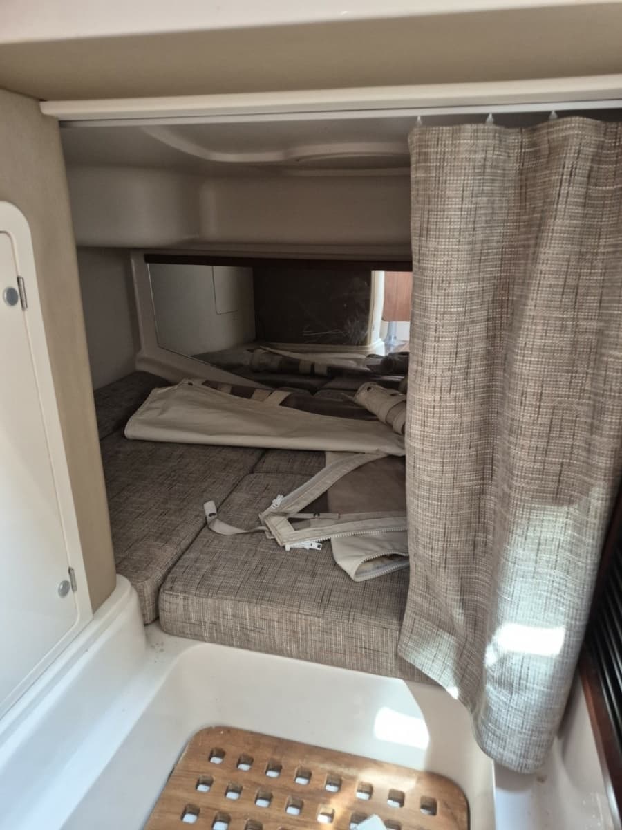 2018 Grady-White 330 Express - Photo 24