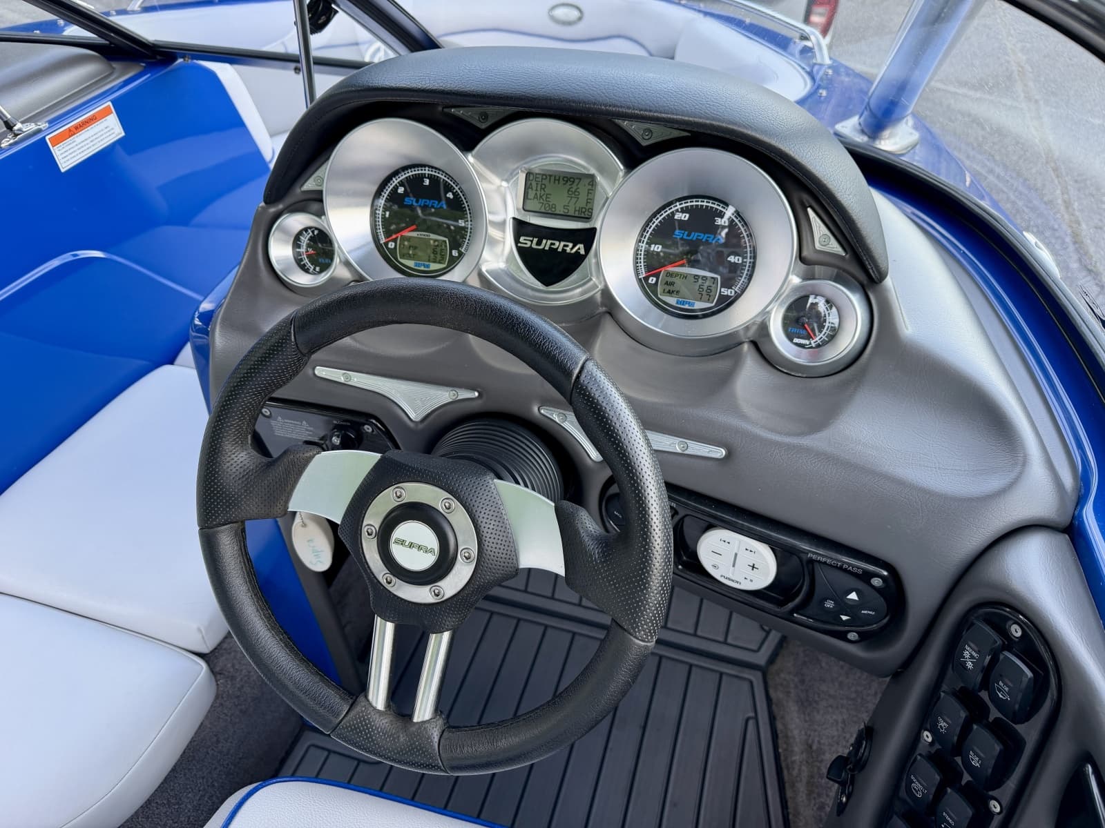 2008 Supra Launch 22SSV World's Edition - Photo 40