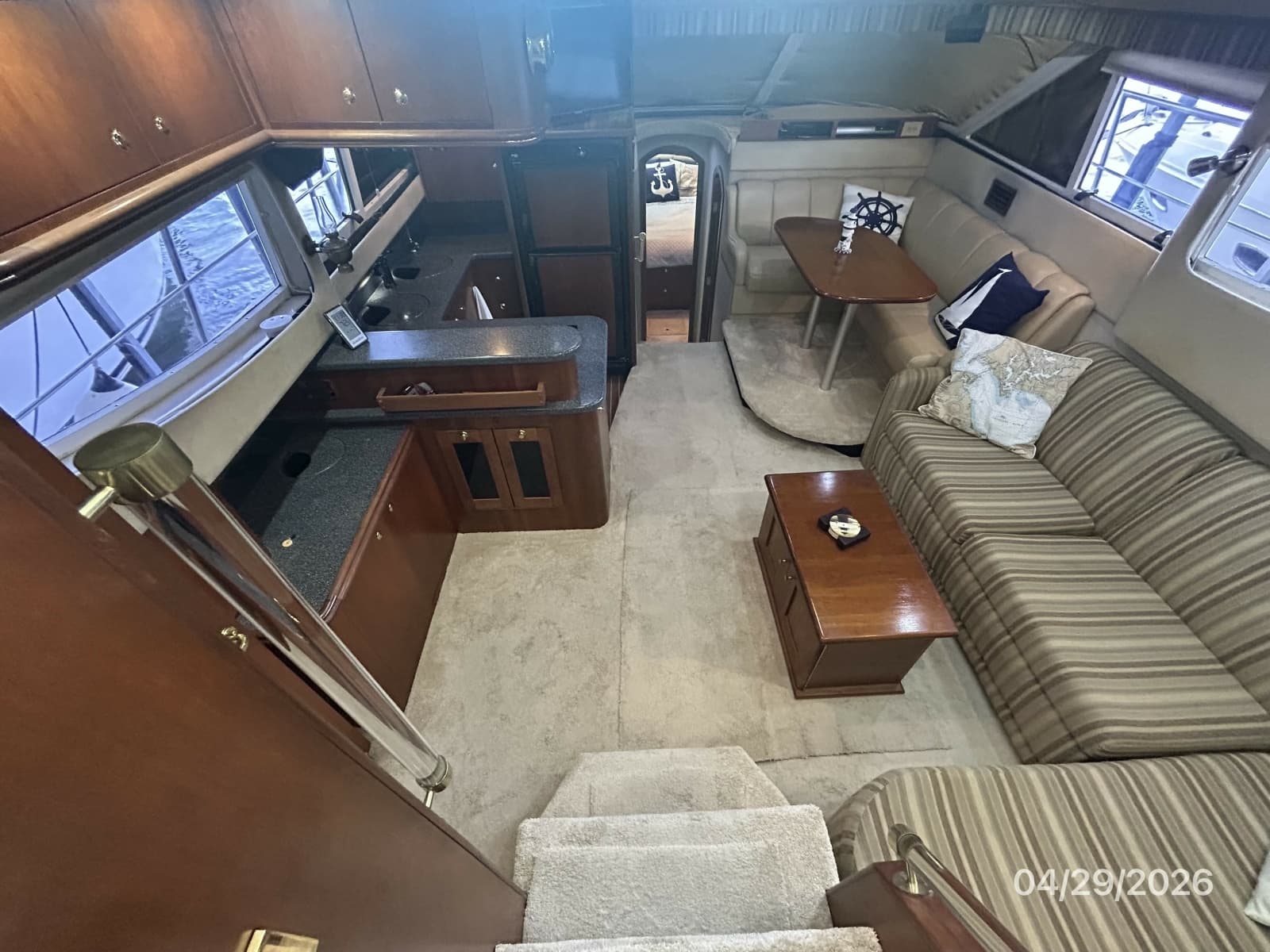 2000 Cruisers Yachts 4450 - Photo 31