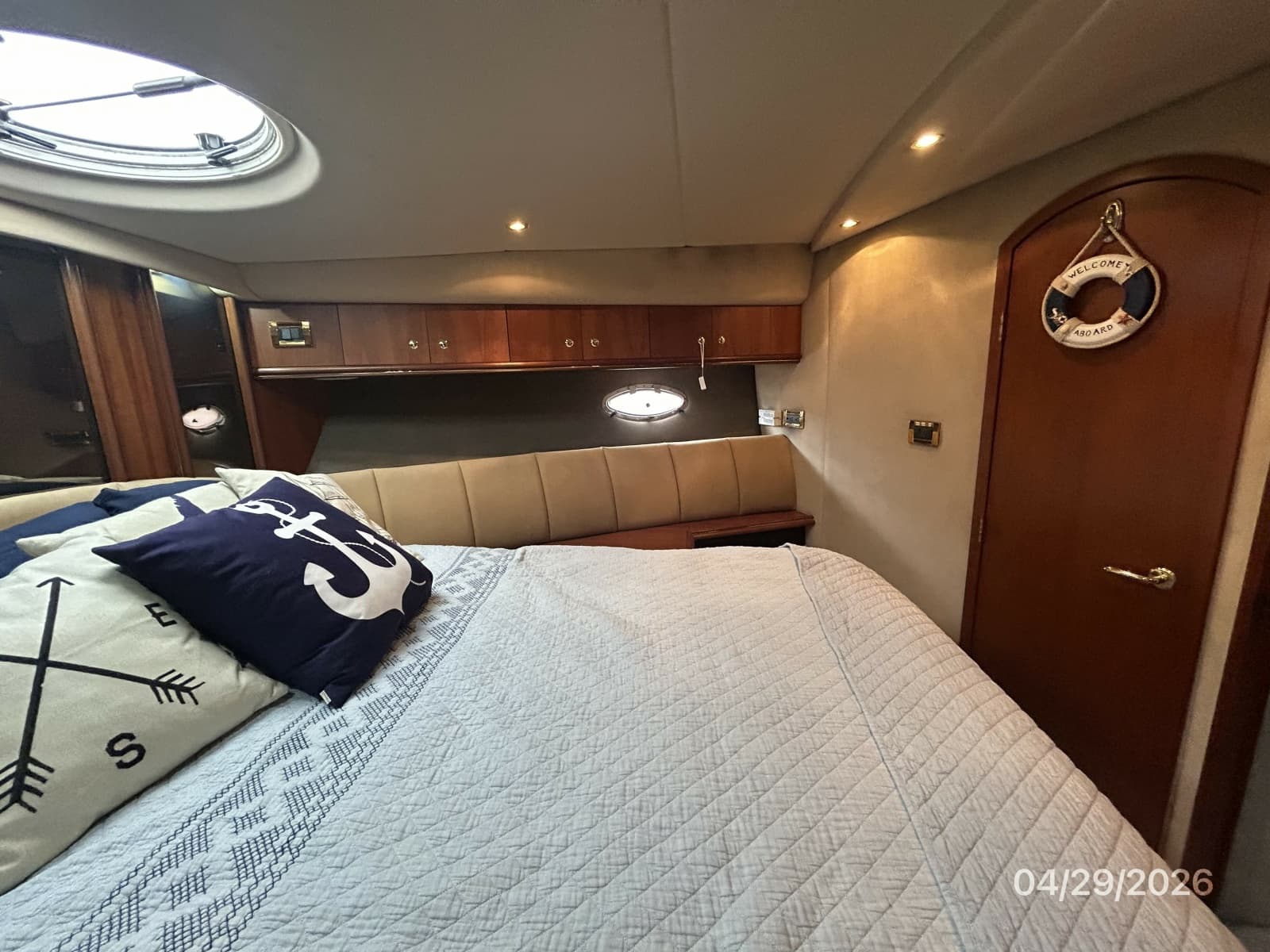 2000 Cruisers Yachts 4450 - Photo 51