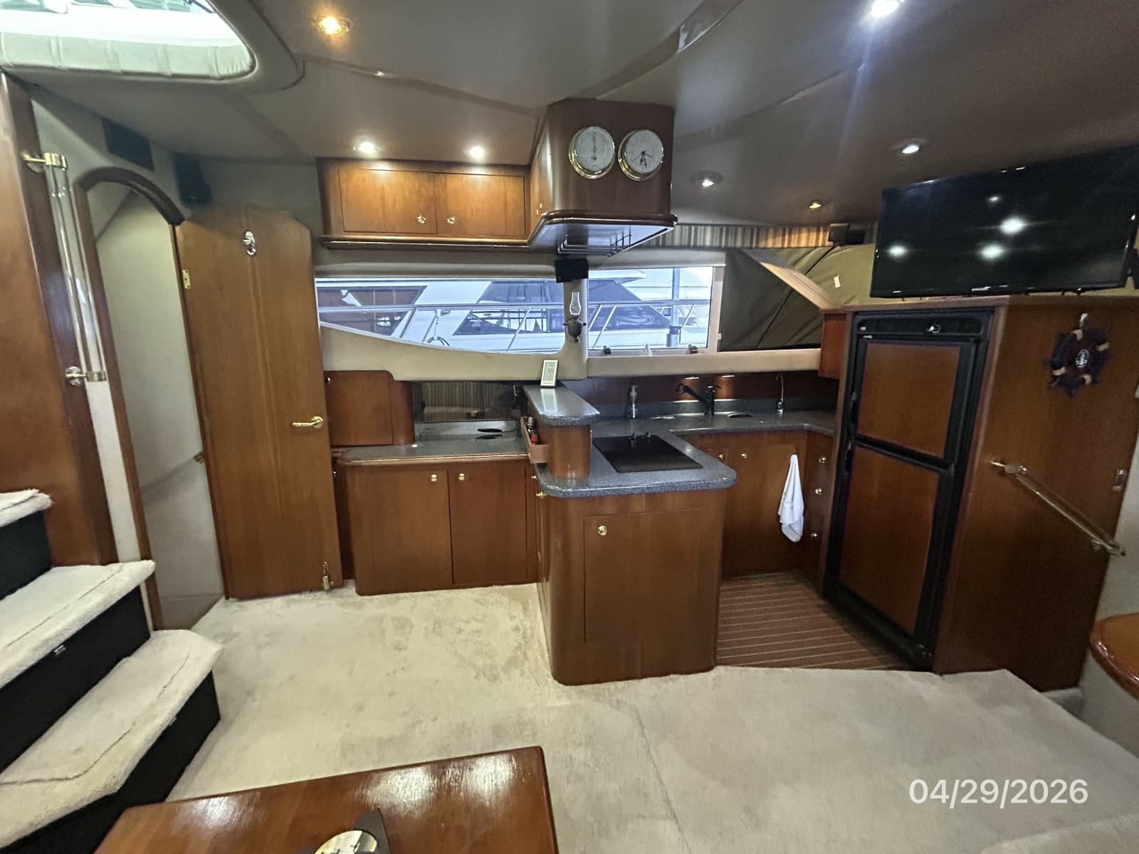 2000 Cruisers Yachts 4450 - Photo 33