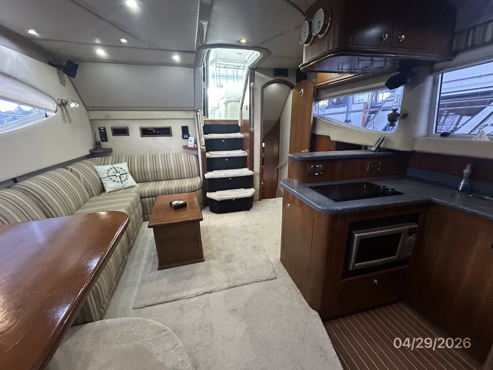2000 Cruisers Yachts 4450 - Photo 32