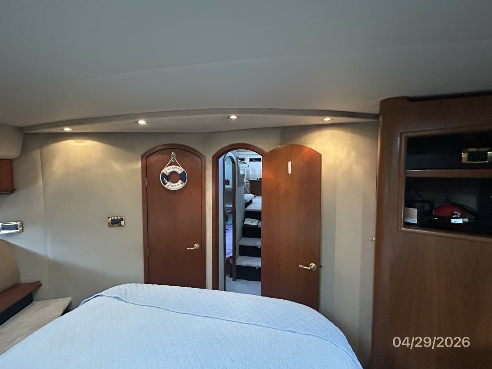 2000 Cruisers Yachts 4450 - Photo 52