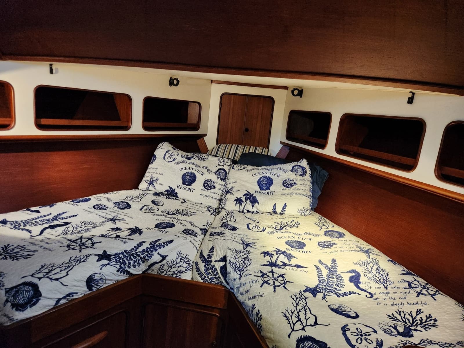 1980 Gulfstar 44 Motor Cruiser - Photo 20