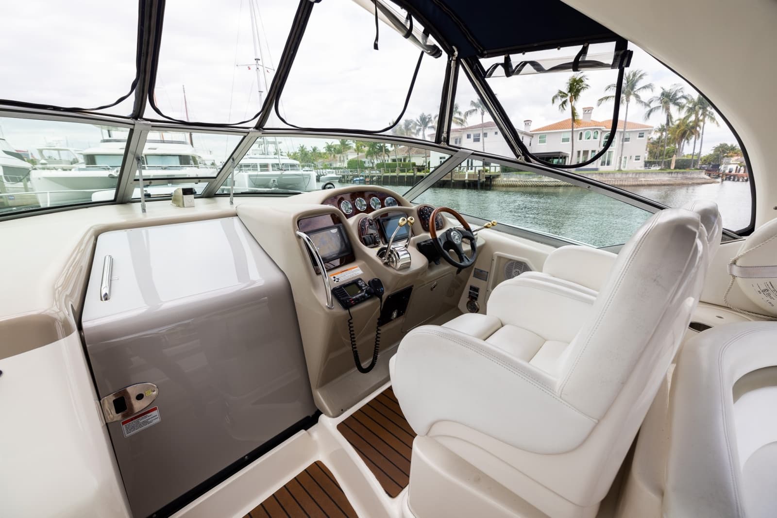 2007 Sea Ray 340 Sundancer - Photo 19