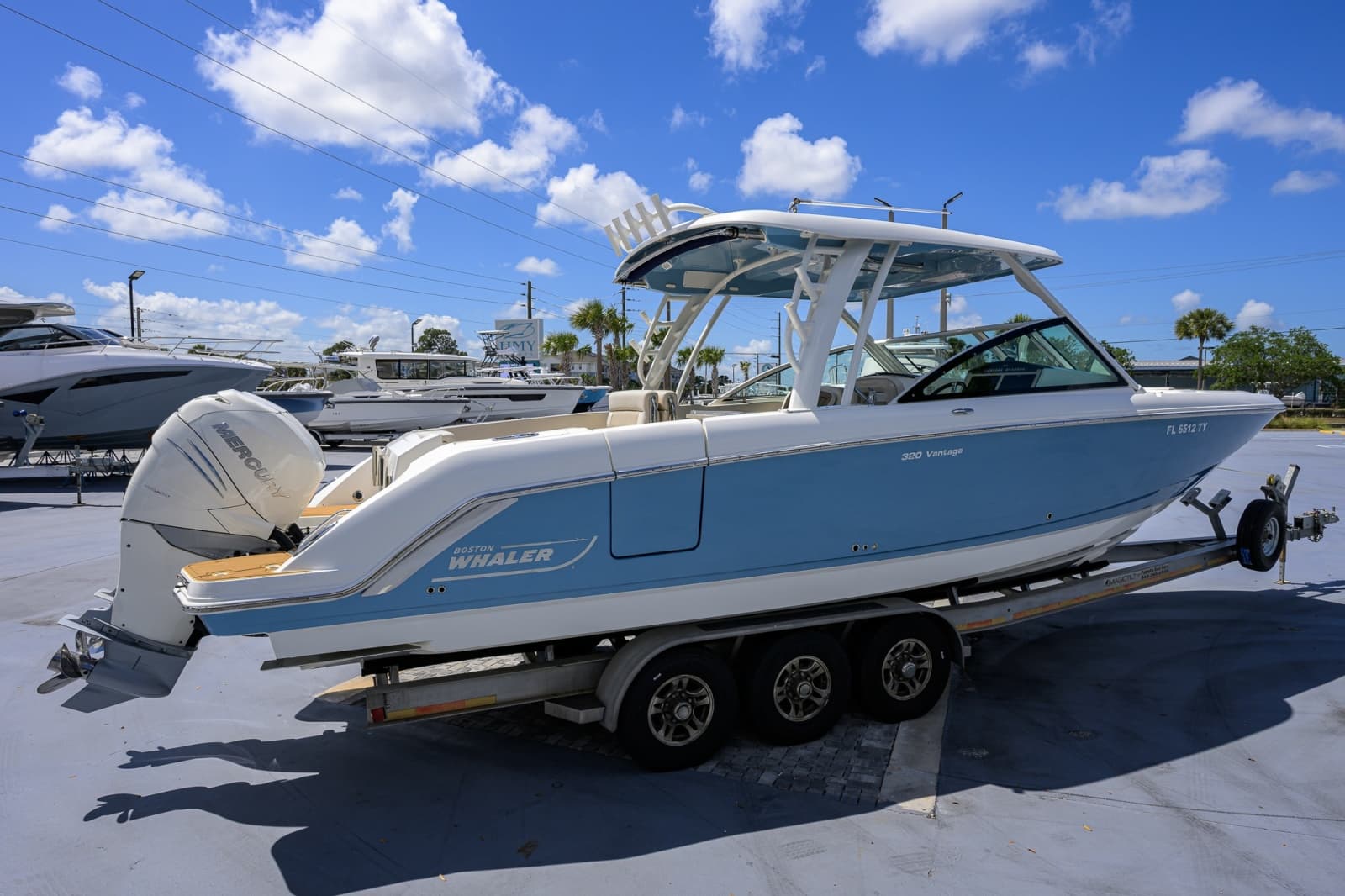 2023 Boston Whaler Vantage - Photo 13