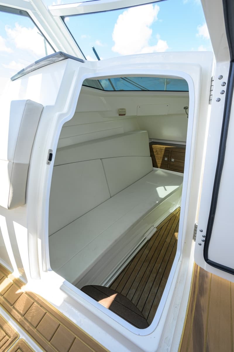 2023 Boston Whaler Vantage - Photo 43