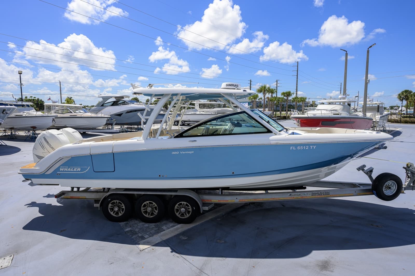 2023 Boston Whaler Vantage - Photo 14