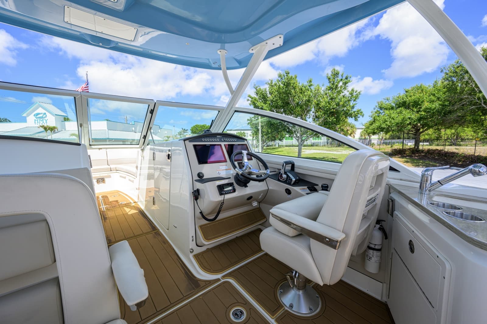 2023 Boston Whaler Vantage - Photo 39