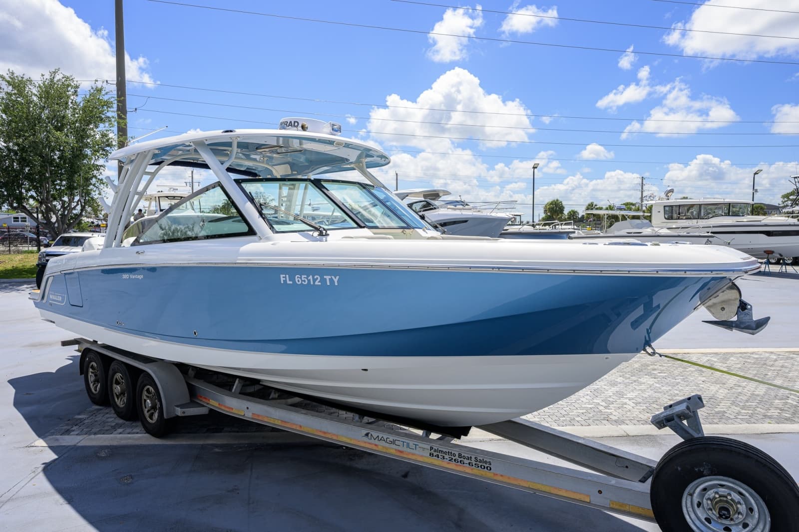 2023 Boston Whaler Vantage - Photo 16