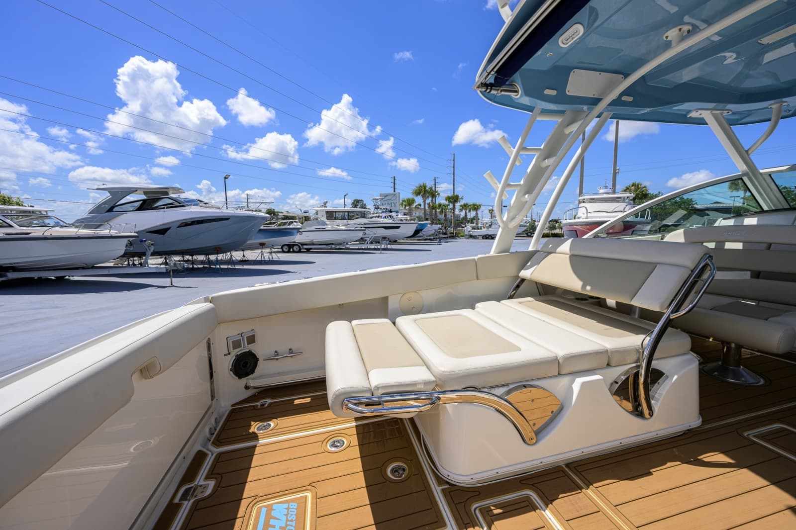 2023 Boston Whaler Vantage - Photo 28