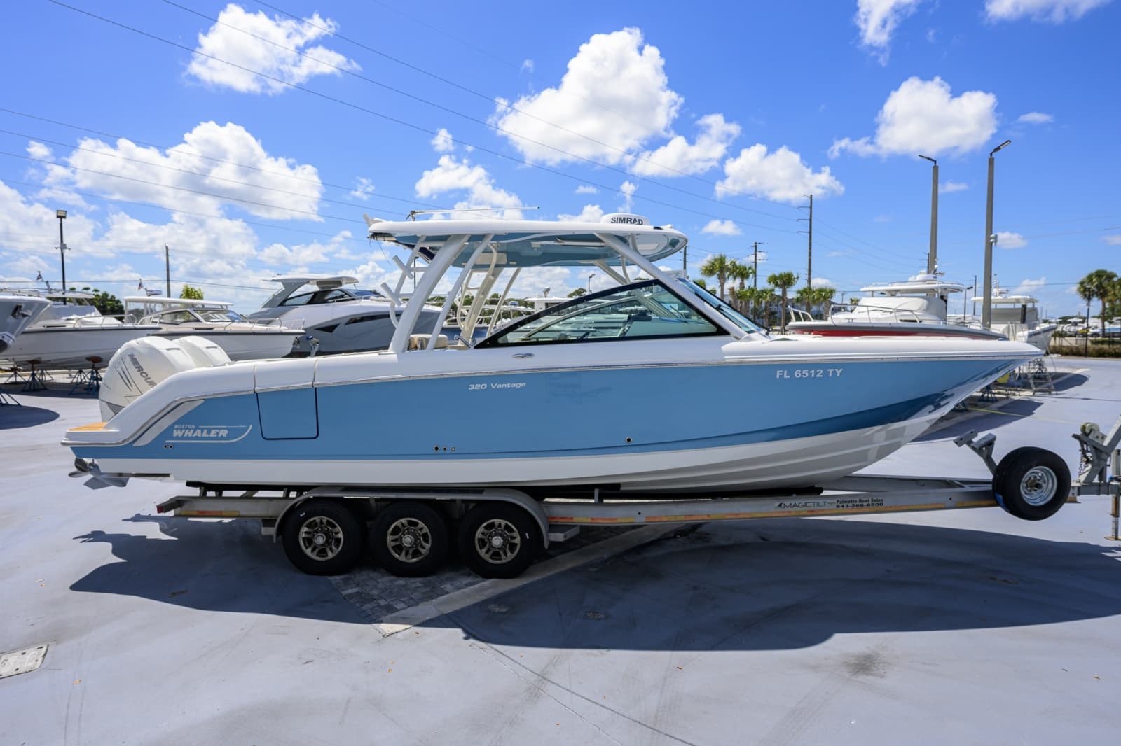 2023 Boston Whaler Vantage - Photo 1