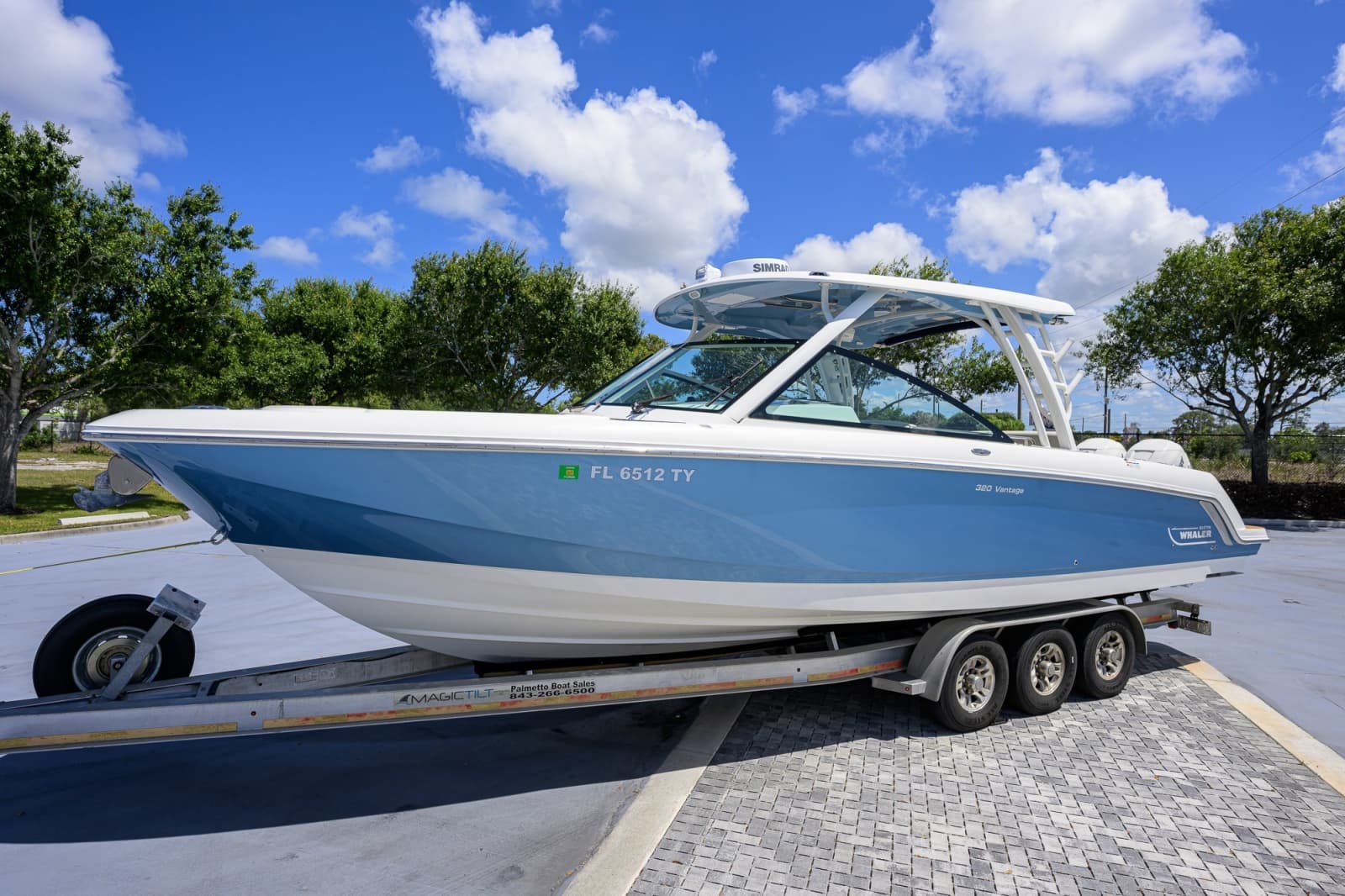 2023 Boston Whaler Vantage - Photo 6